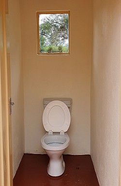 Een van die ses Toilette